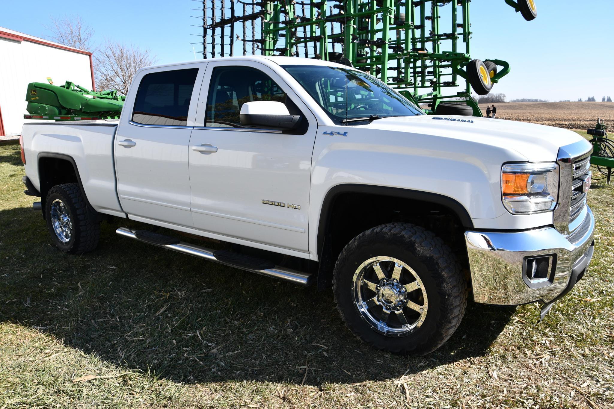 2015 GMC 2500HD 4wd pickup