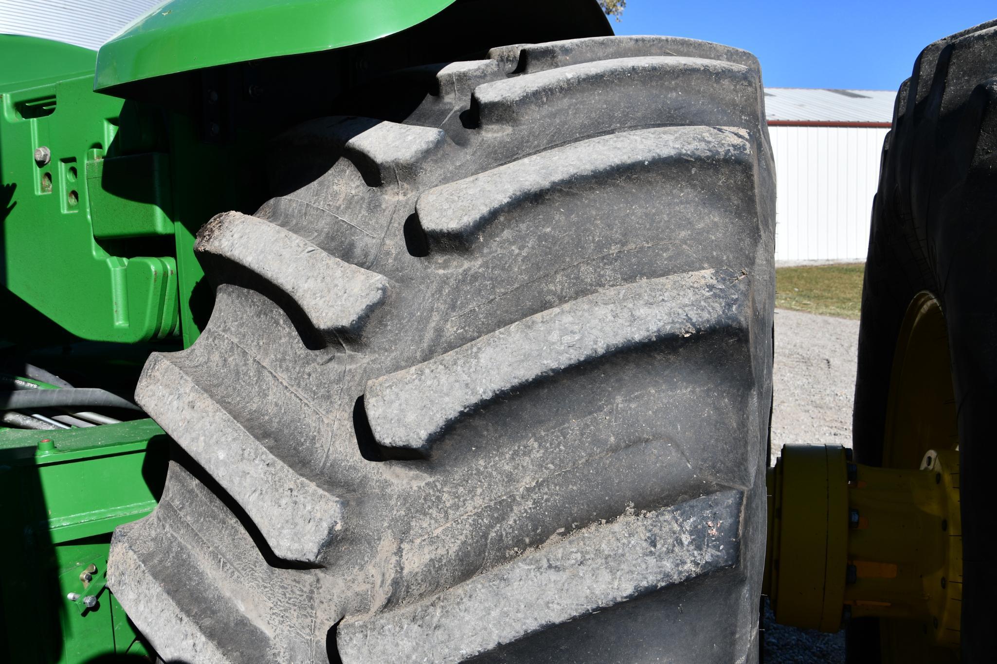 2013 John Deere 9560R 4wd tractor