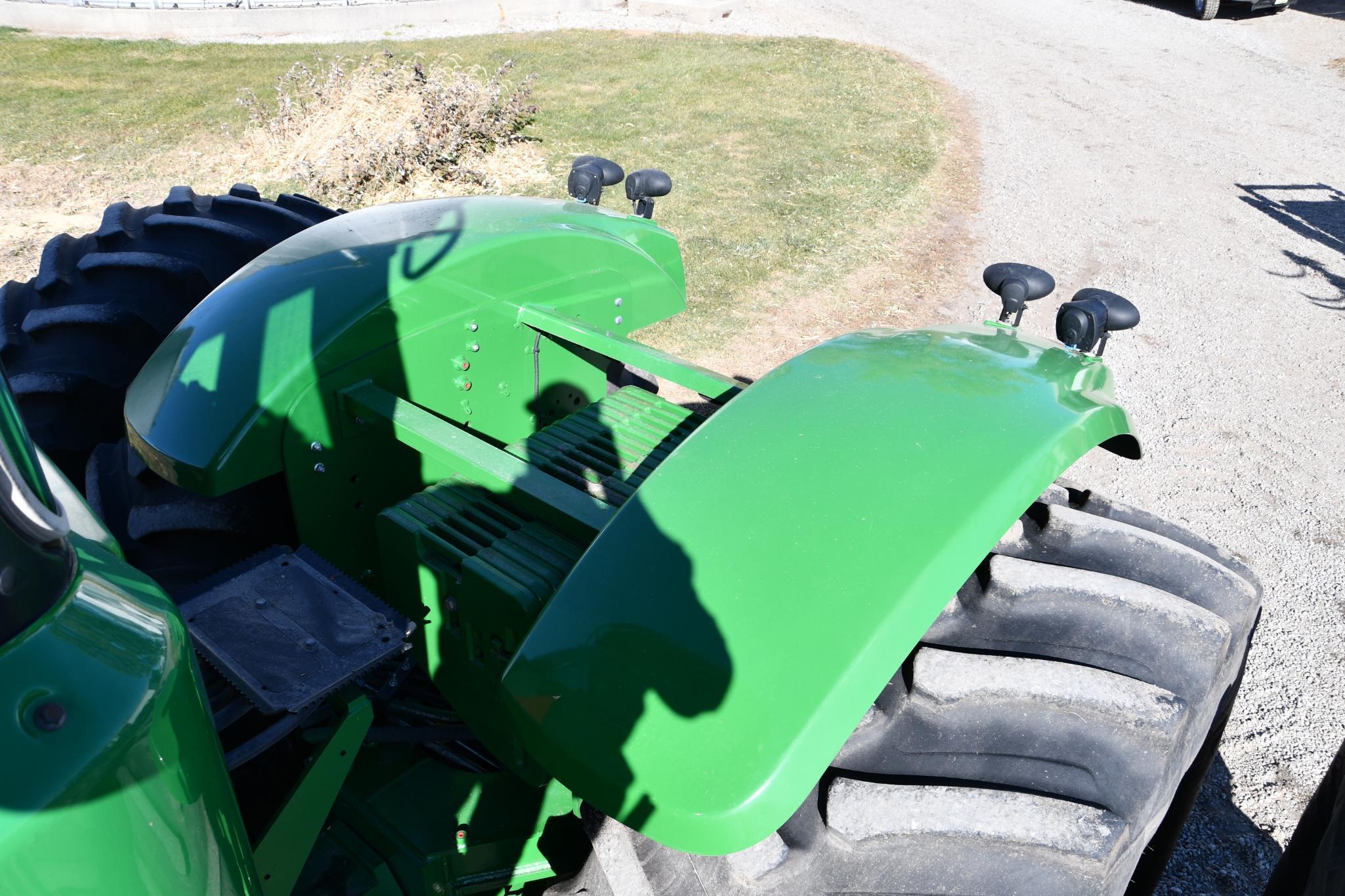 2013 John Deere 9560R 4wd tractor