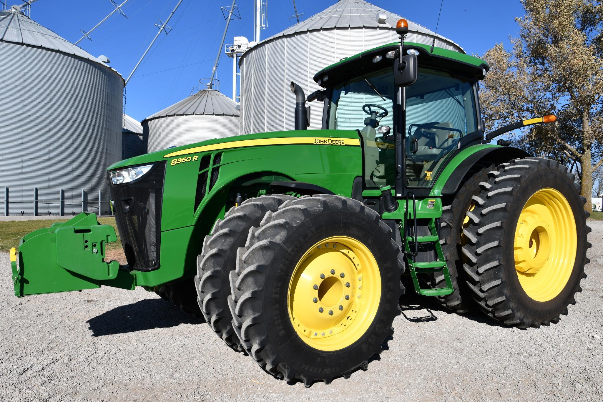 2012 John Deere 8360R MFWD tractor