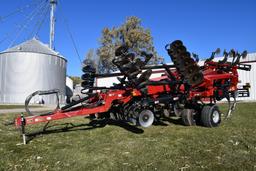 2013 Case-IH 870 11-shank 22' disk ripper