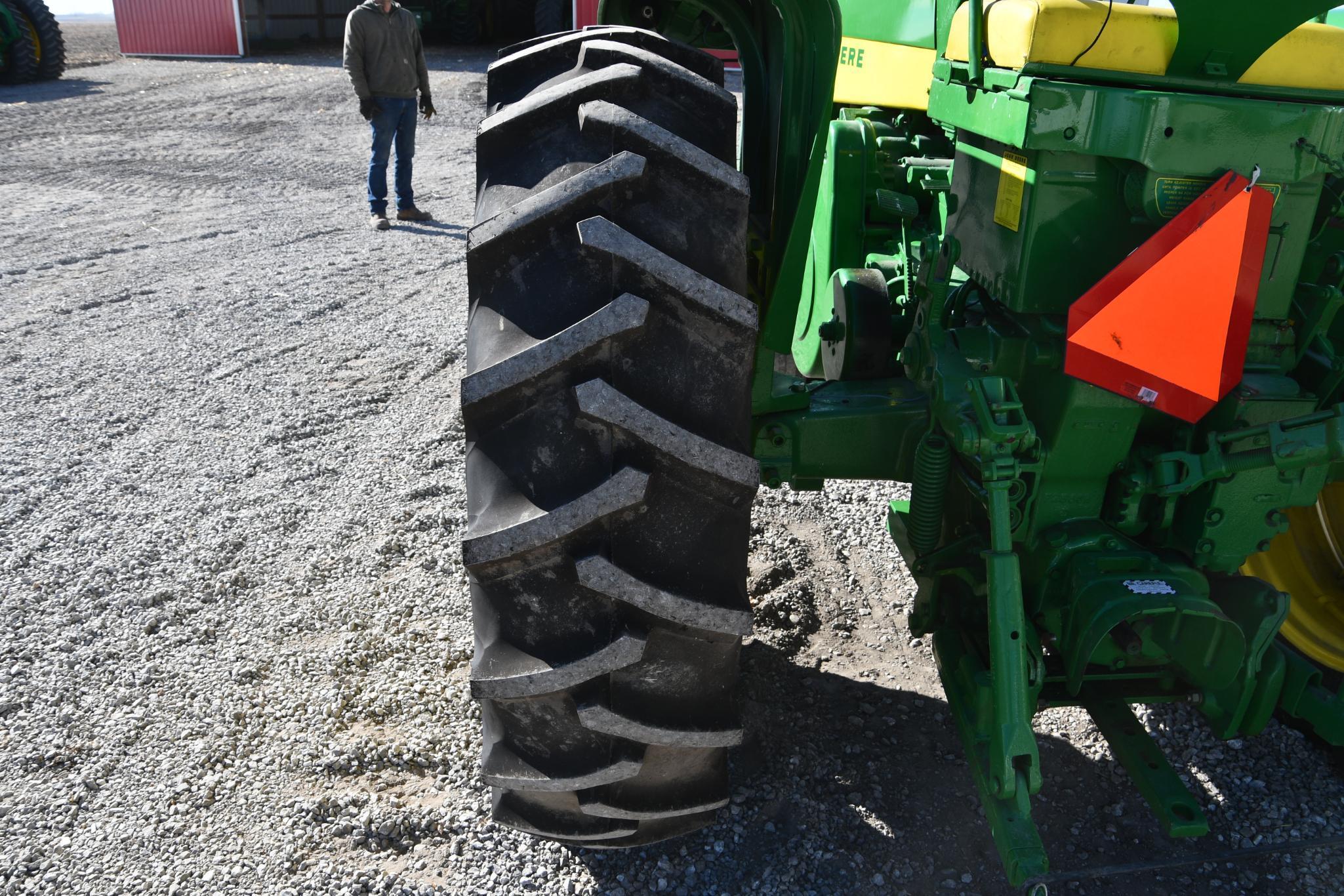 1959 John Deere 730 2wd tractor