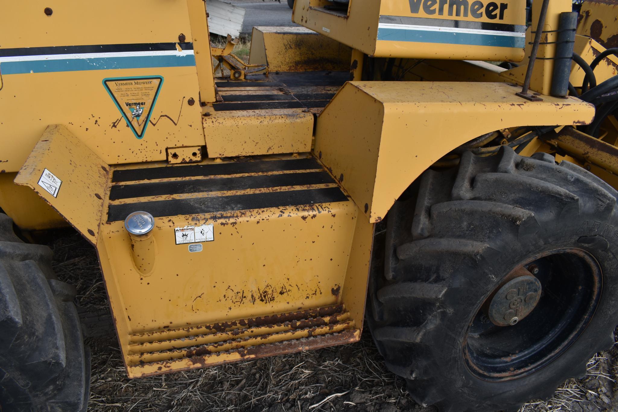 Vermeer V-8550 4X4 trencher