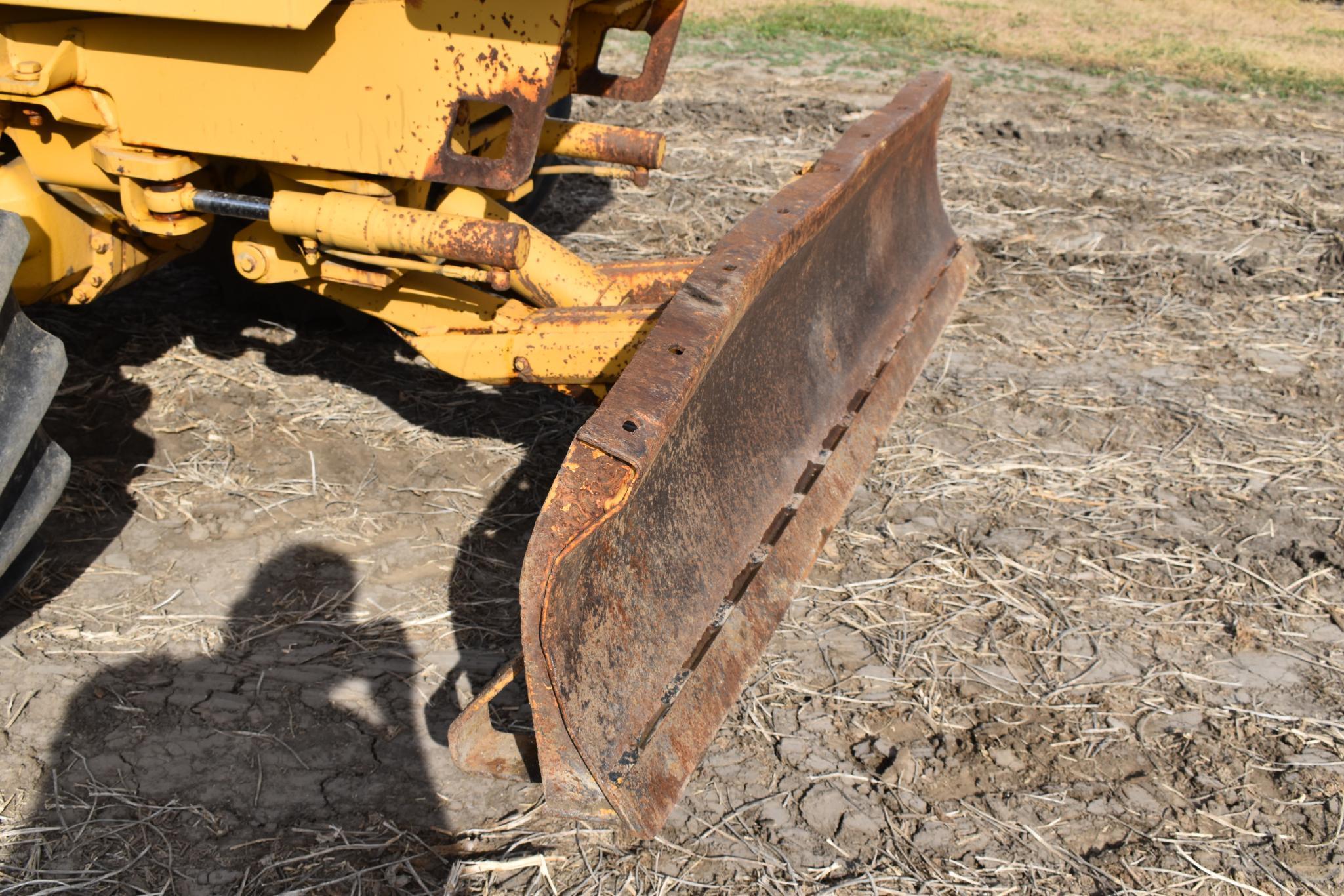 Vermeer V-8550 4X4 trencher