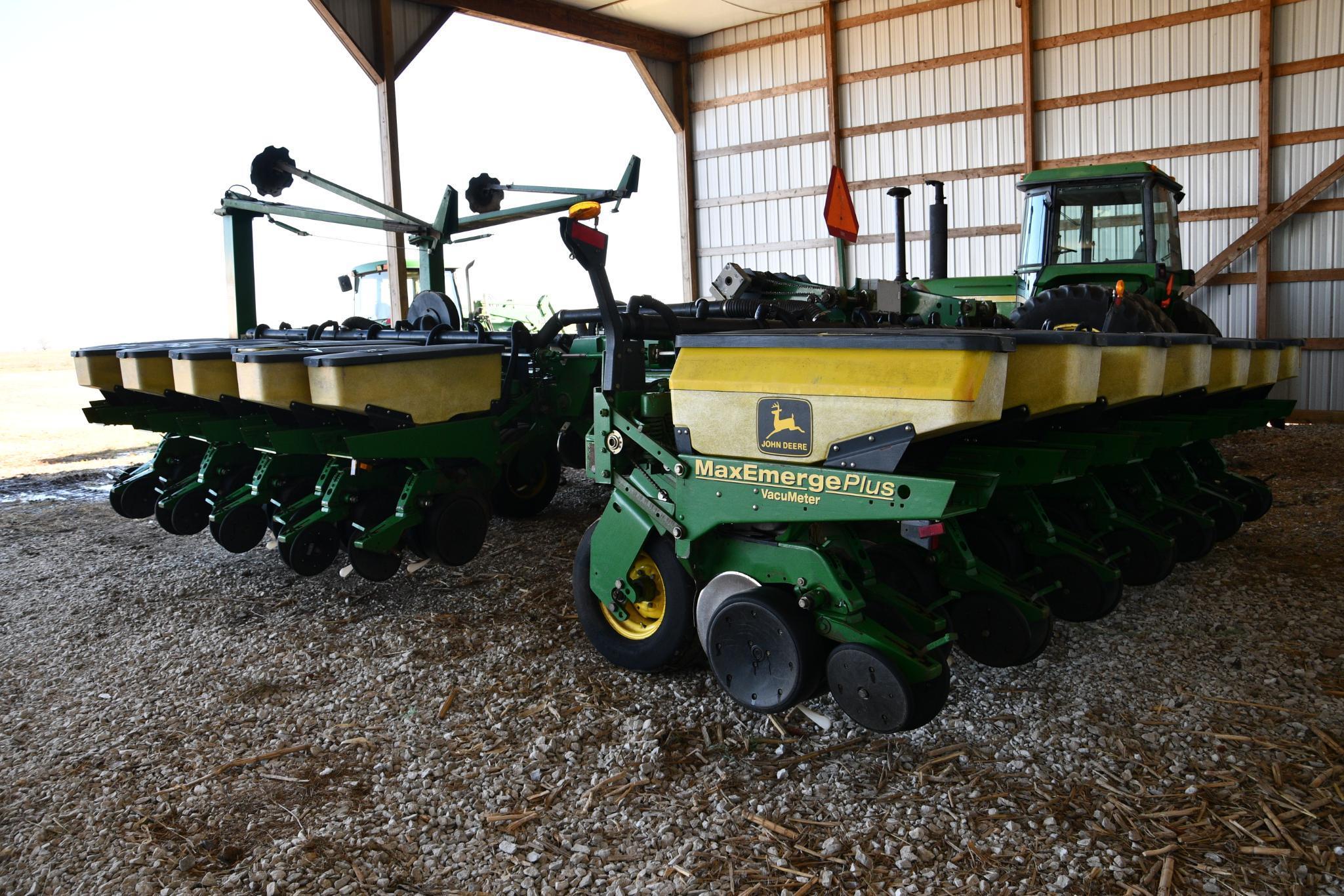 1997 John Deere 1780 16/31 planter