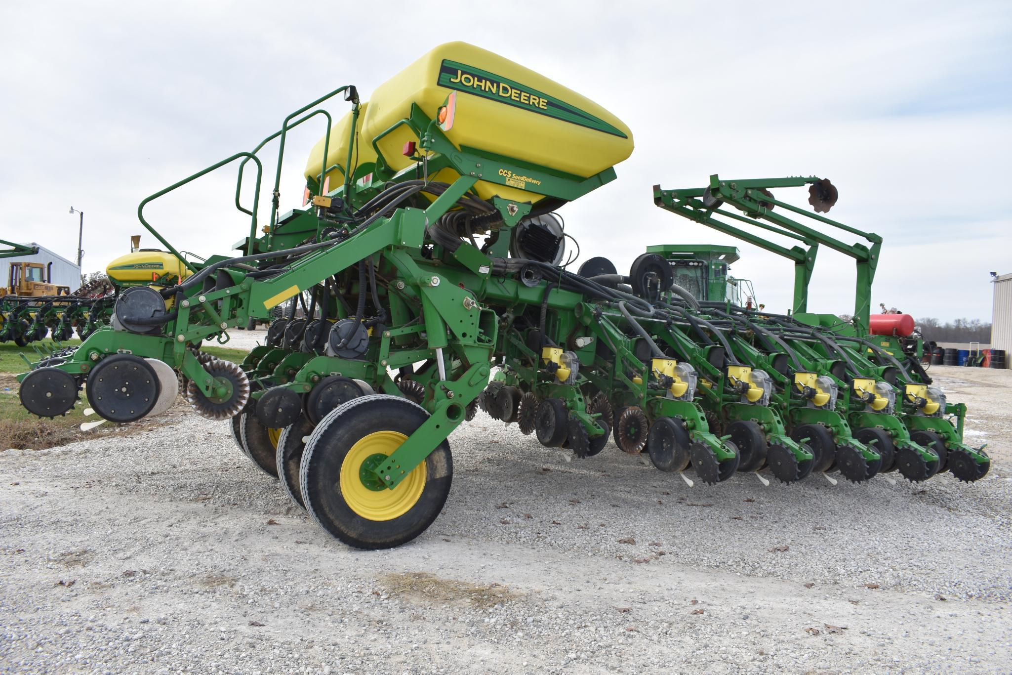 2006 John Deere 1790 CCS 16/31 planter