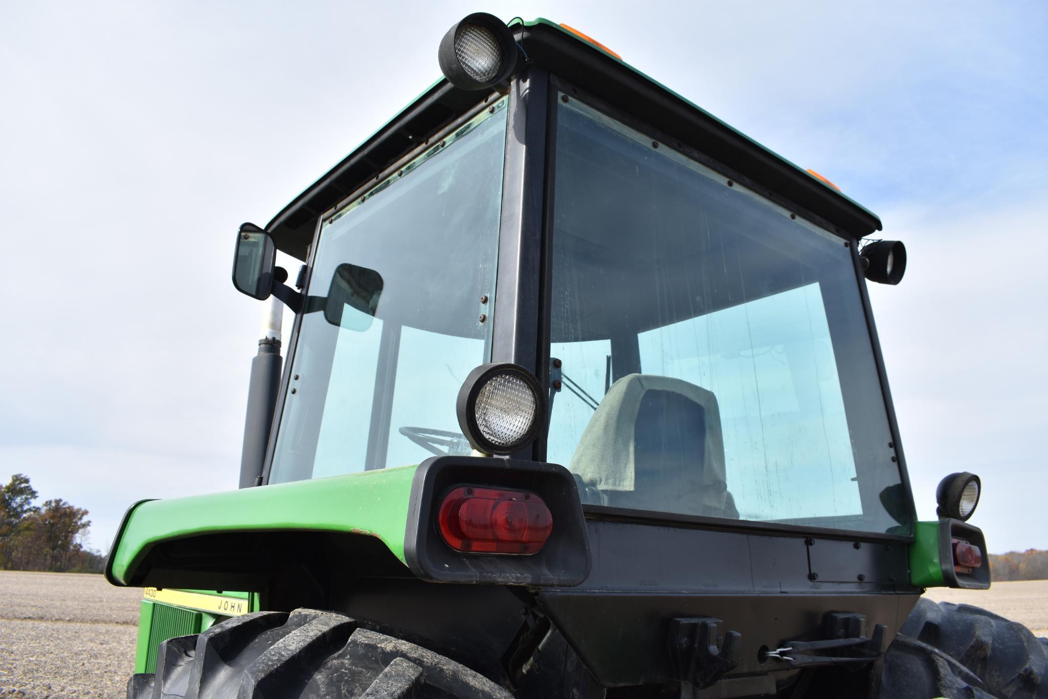 1975 John Deere 4430 2wd tractor