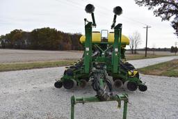 2003 John Deere 1770NT CCS 16 row 30" planter