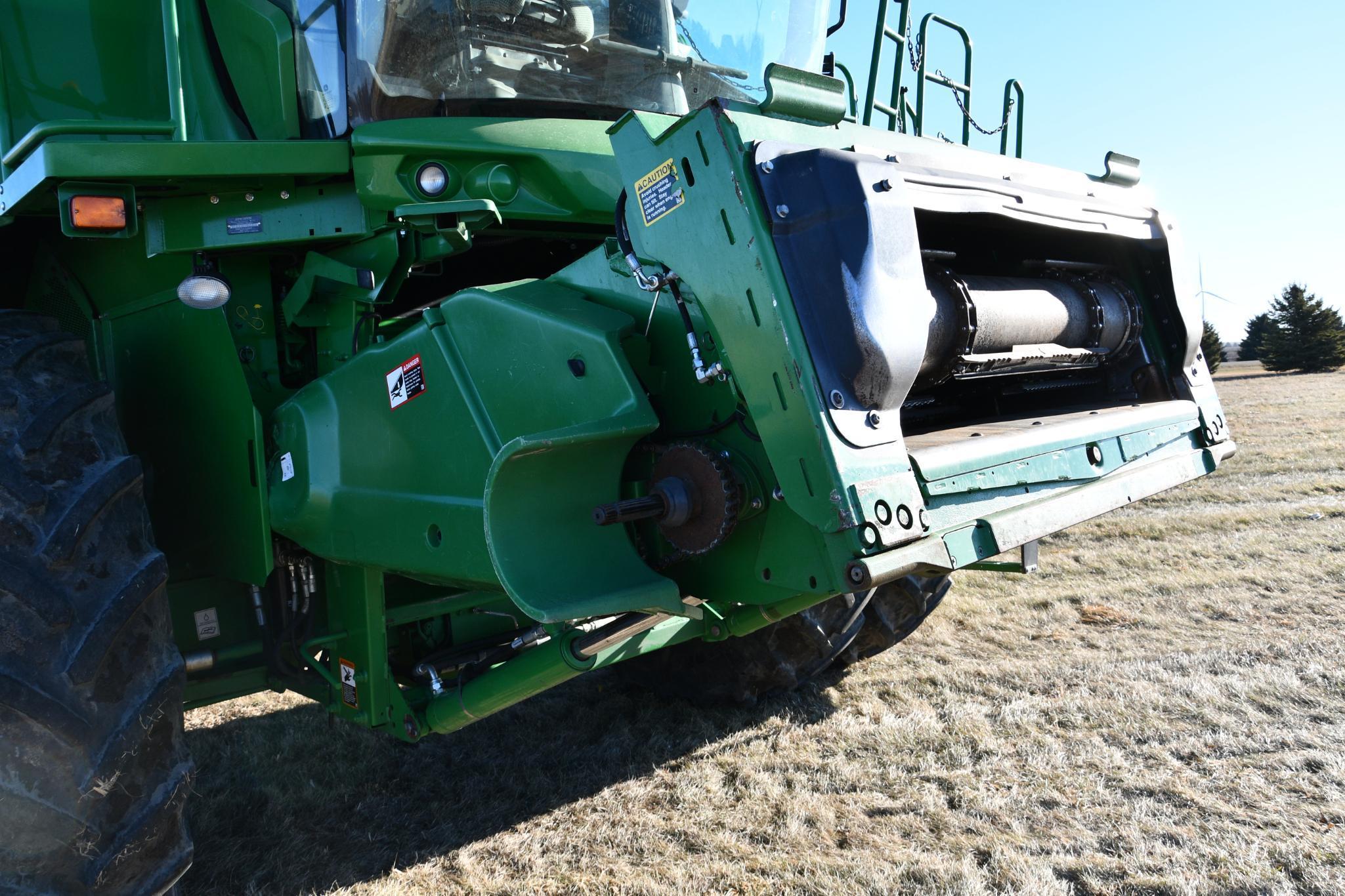 2018 John Deere S780 4wd combine