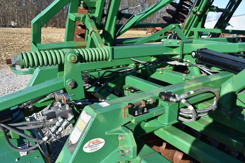 Great Plains 3500 Turbo Max 35' vertical tillage tool