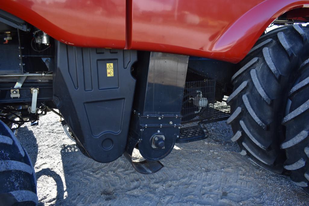 2014 Case-IH 8230 4wd combine