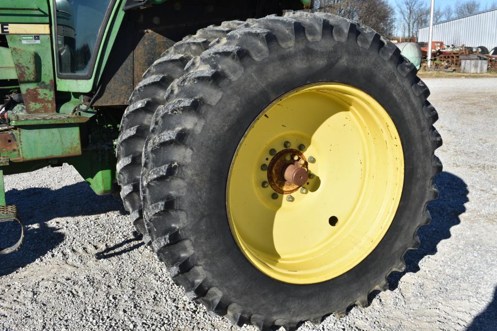 1980 John Deere 4640 2wd tractor