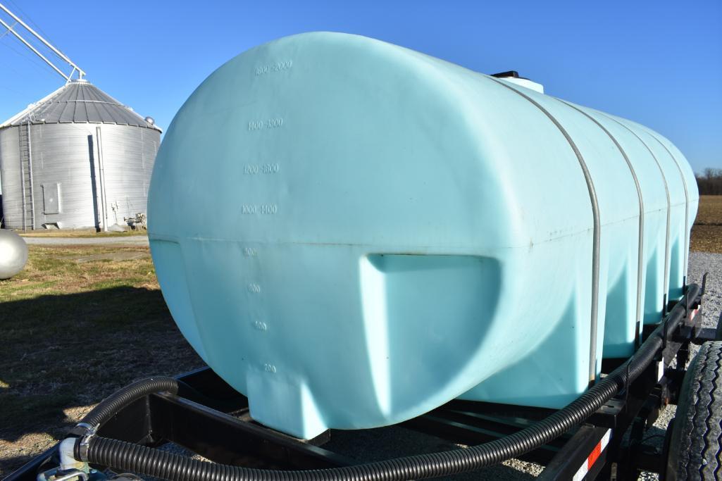 2014 B&B 1,600 gal. tender trailer