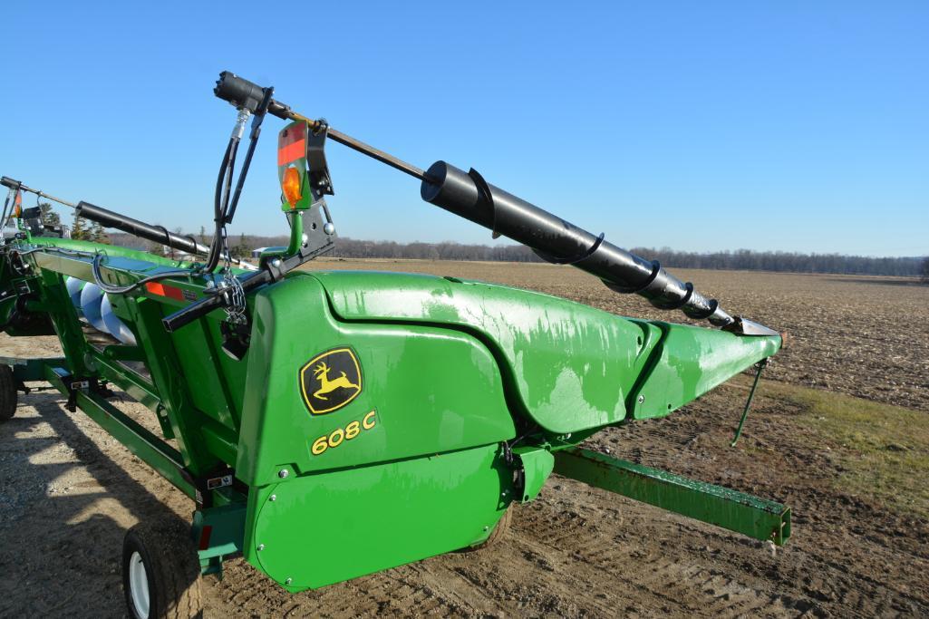 2014 John Deere 608C corn head