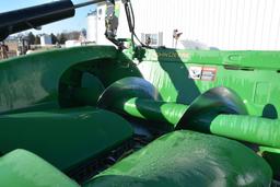 2014 John Deere 608C corn head