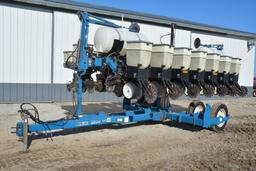 Kinze 2500 8/15 row no-till planter