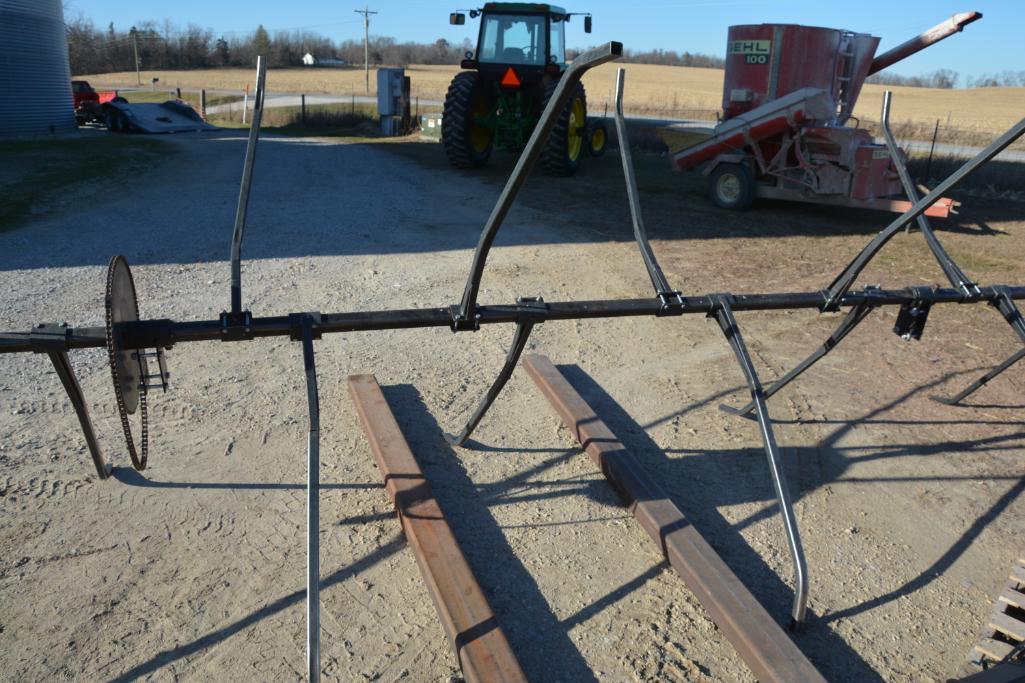 Kelderman 8 row down corn reel