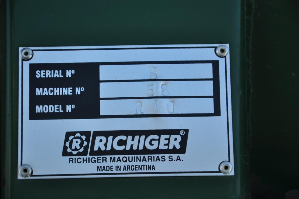 Richiger R10 grain bagger