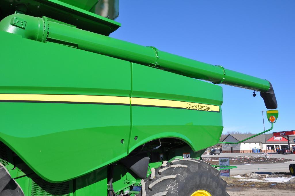 2019 John Deere S780 4wd combine