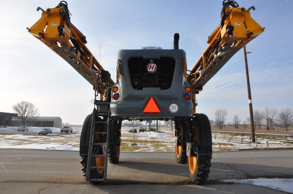 2014 Hagie STS12 self-propelled sprayer