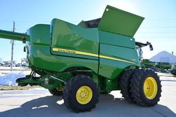 2019 John Deere S780 4wd combine