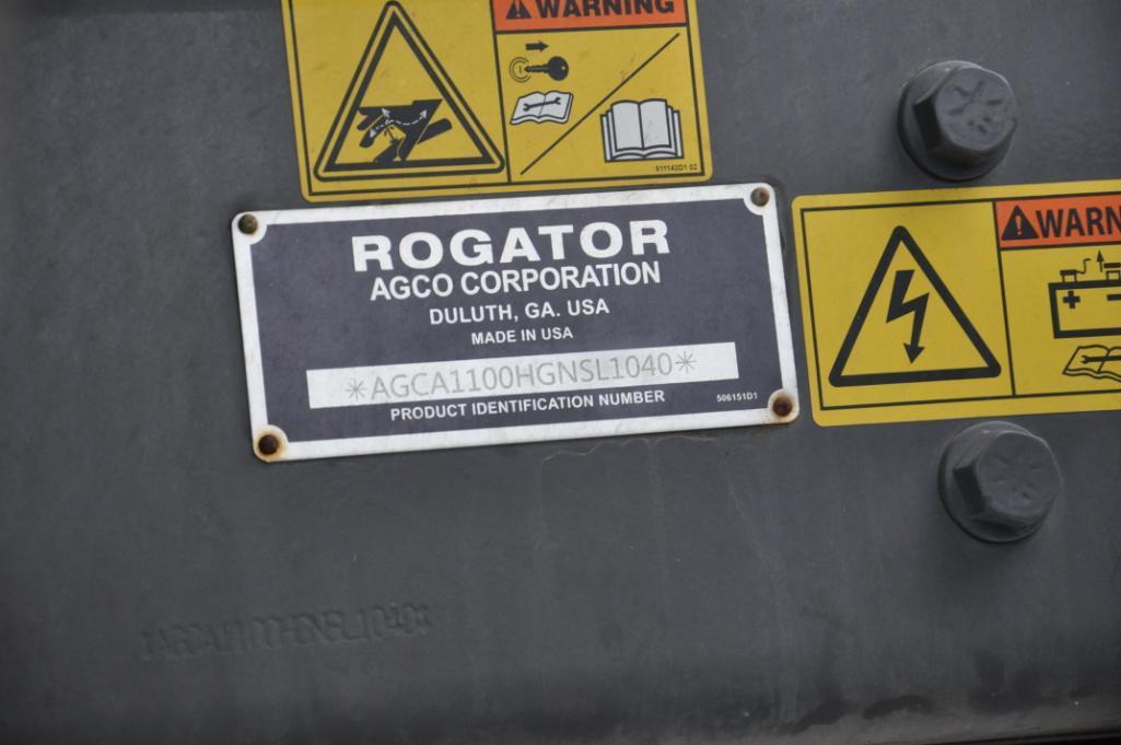 2016 RoGator RG1100B self-propelled sprayer
