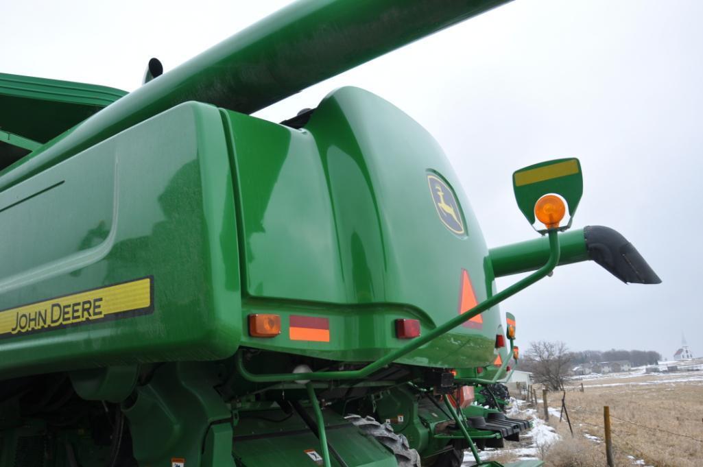 2010 John Deere 9770 STS 4wd combine