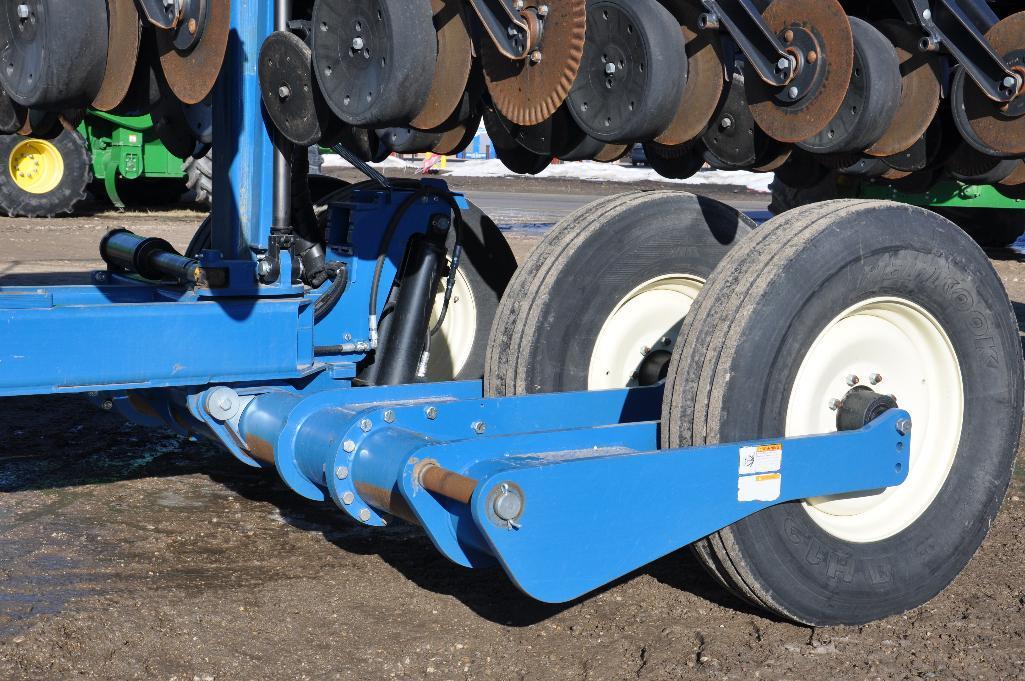 2018 Kinze 3660 ASD 16/31 planter