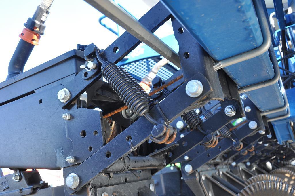 2018 Kinze 3660 ASD 16/31 planter