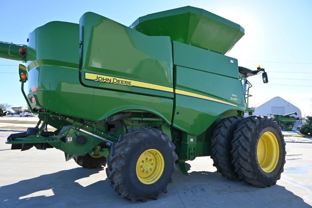 2014 John Deere S680 2wd combine