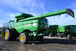 2012 John Deere S670 2wd combine