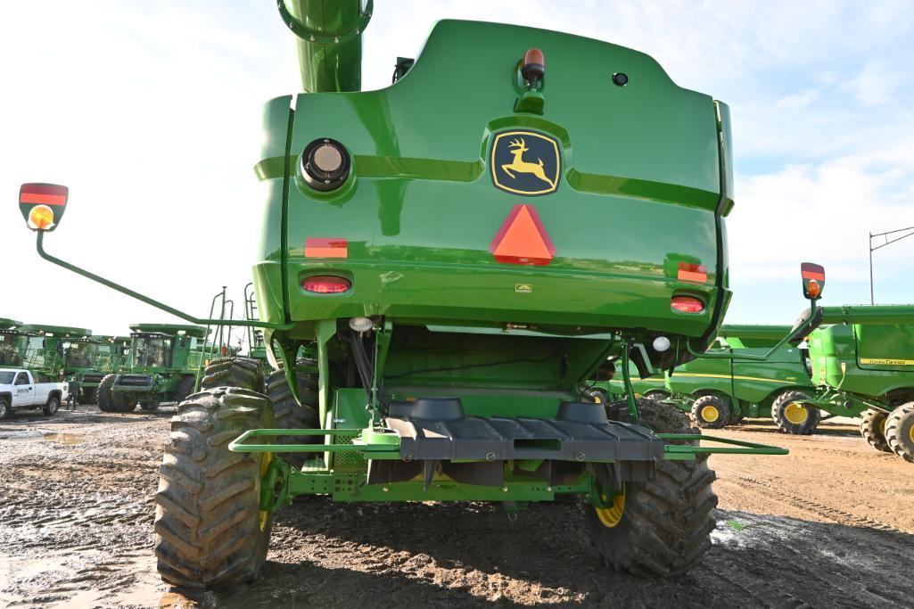 2012 John Deere S670 2wd combine