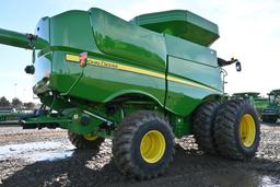 2012 John Deere S670 2wd combine