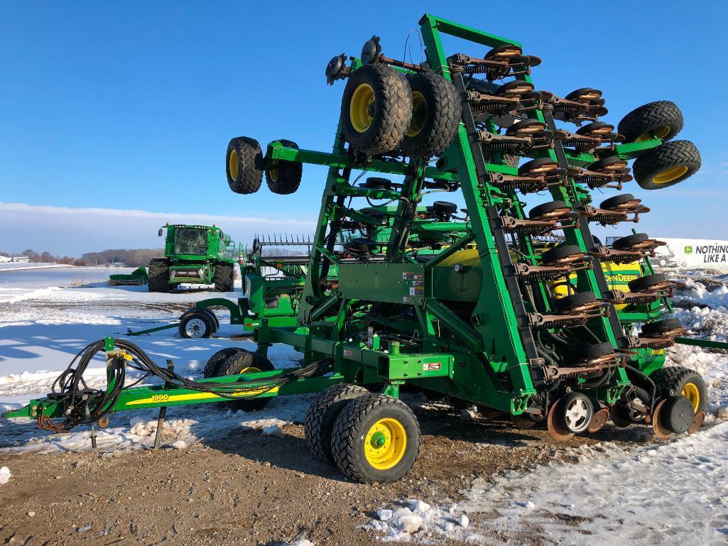 2007 John Deere 1990 CCS 42' air seeder