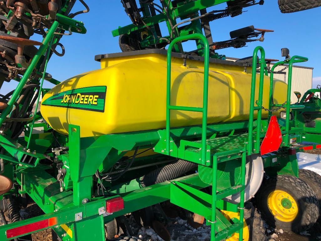 2007 John Deere 1990 CCS 42' air seeder