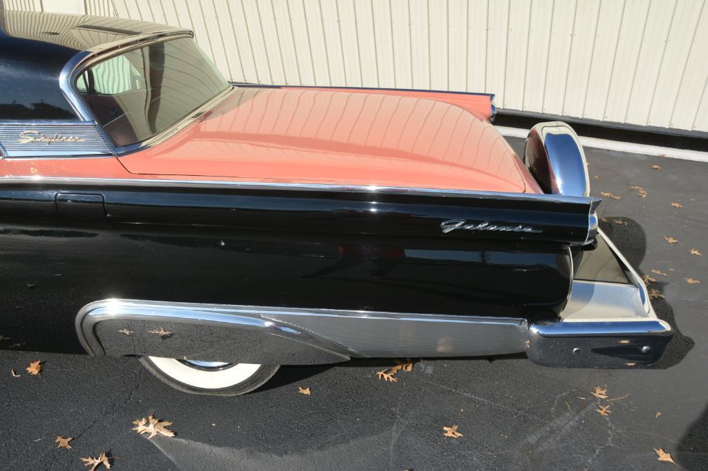 1959 Ford Fairlane 500 Skyliner