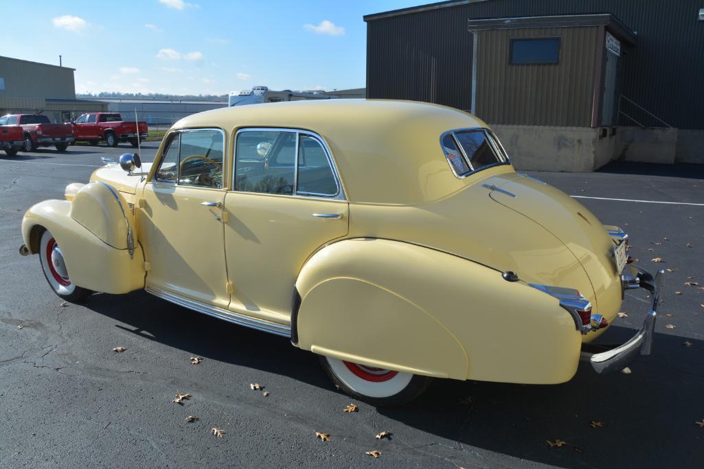 1939 Cadillac Sixty Special