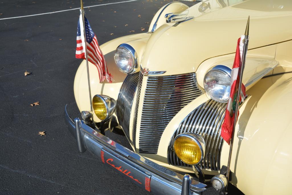 1939 Cadillac Sixty Special