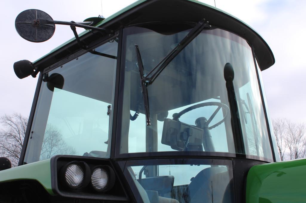 1990 John Deere 4755 2wd tractor