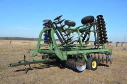 JD 235 25' disc