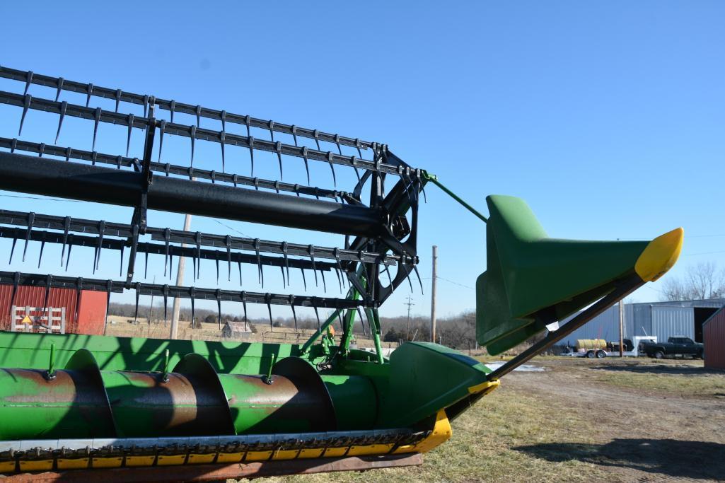 2004 John Deere 625F 25' HydraFlex platform