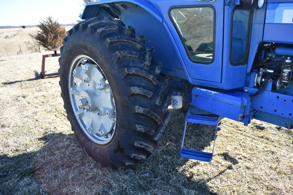 Ford TW-10 2wd tractor