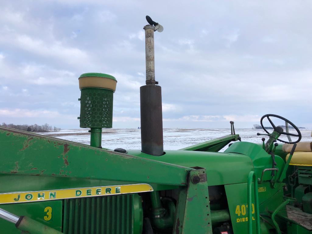 John Deere 4010 2wd tractor w/loader