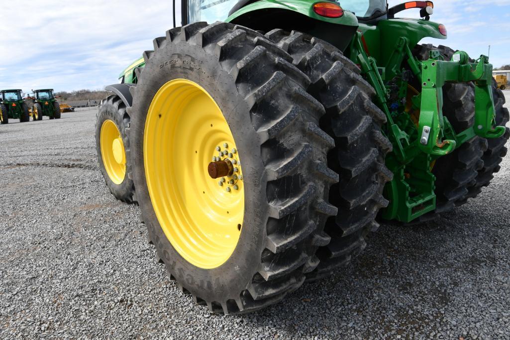 2017 John Deere 8245R MFWD tractor