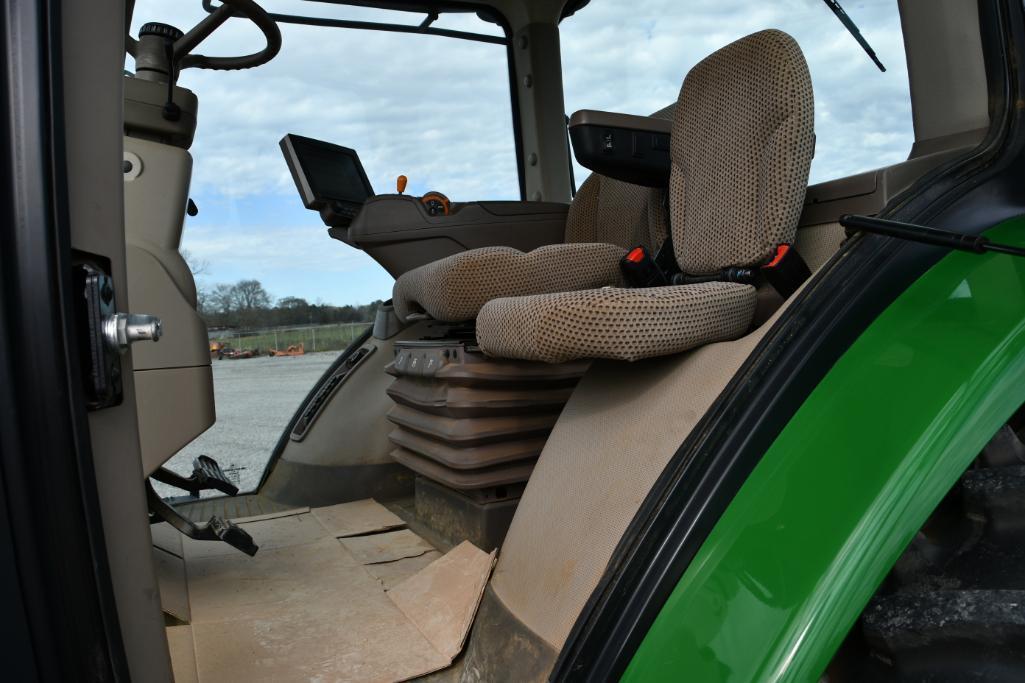 2017 John Deere 8245R MFWD tractor