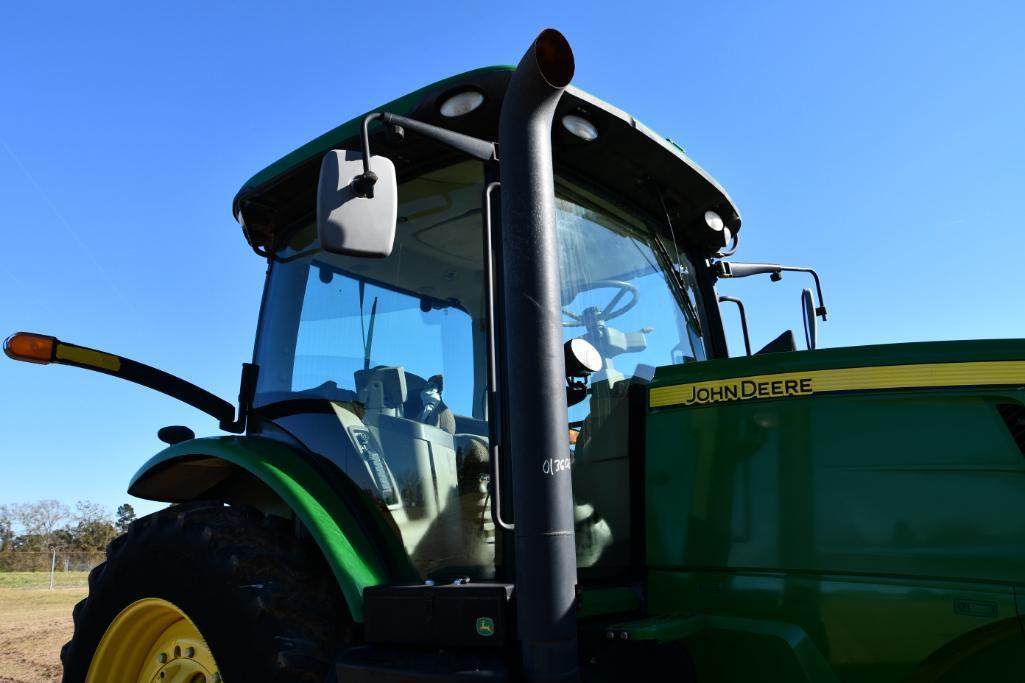 2013 John Deere 7215R MFWD tractor