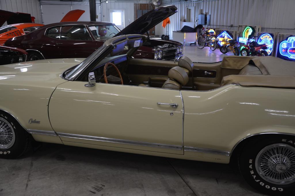 1970 Oldsmobile Cutlass Supreme convertible