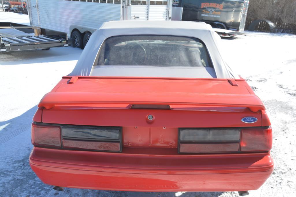 1992 Ford Mustang Convertible