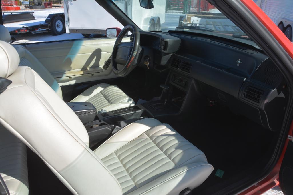 1992 Ford Mustang Convertible