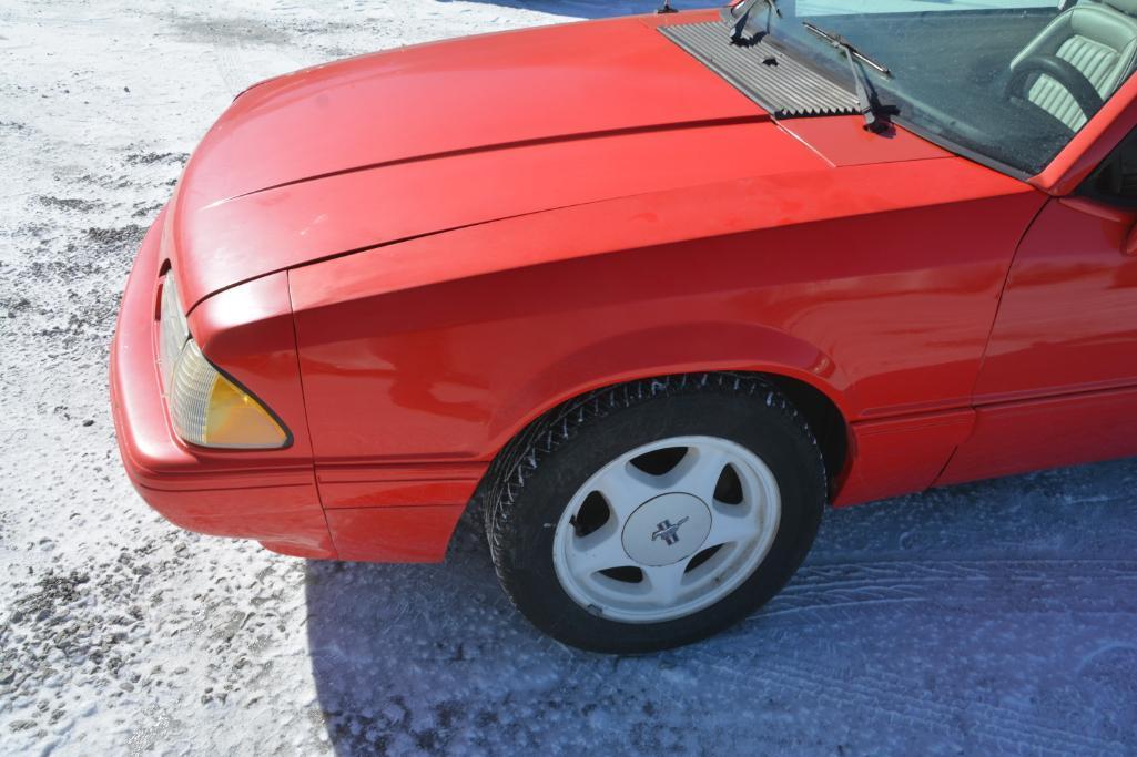 1992 Ford Mustang Convertible